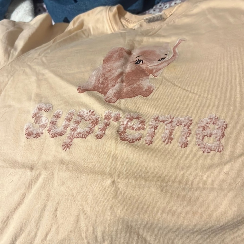 Supreme elephant tee